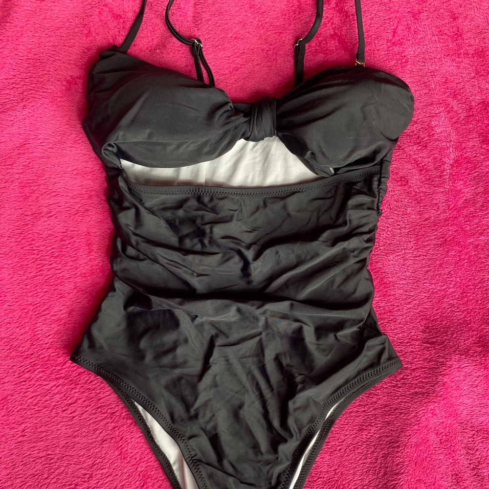 One piece swimsuit